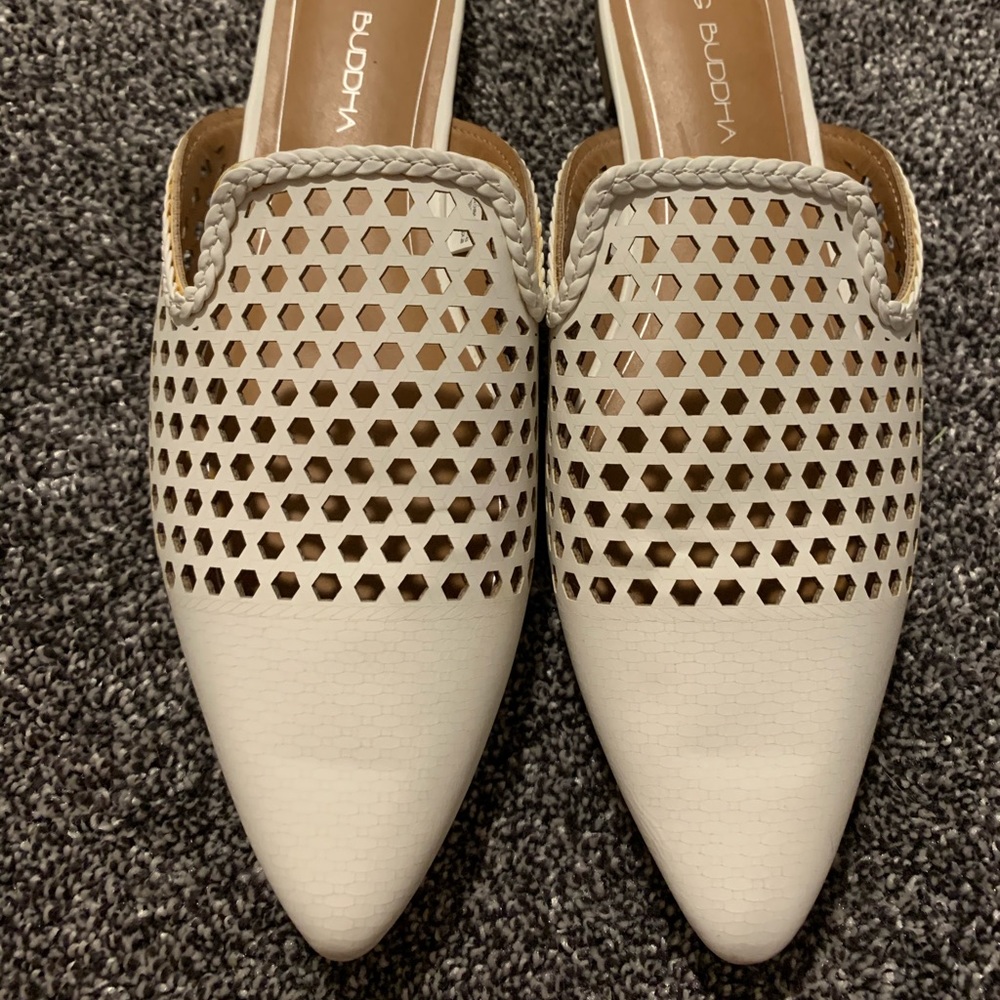 Cutout Cream Mules NWOT